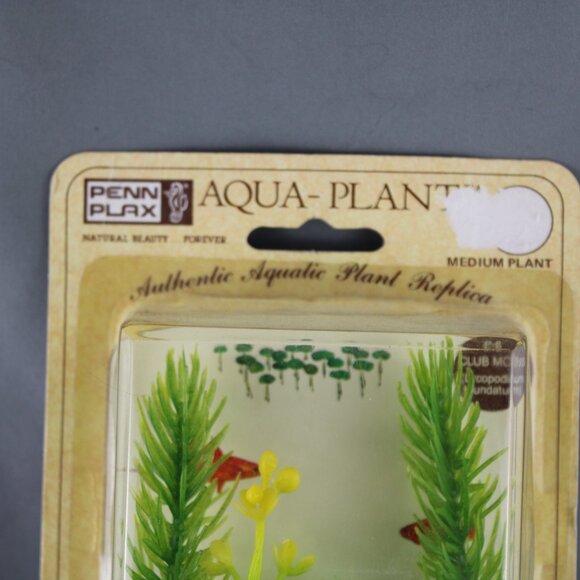 Vintage Aquarium Plant - Club Moss by Penn Plax - New In Package - Picture 2 of 8